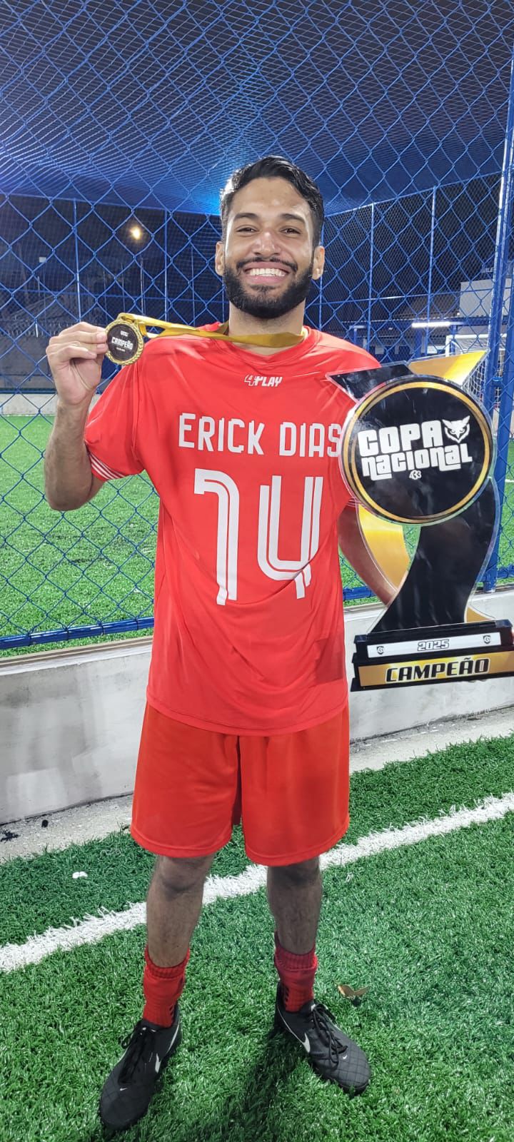 14 - ERICK DIAS
